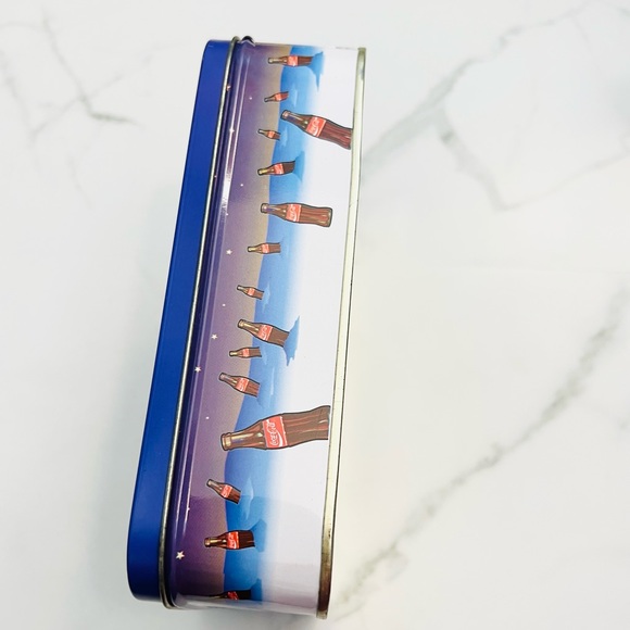 Coca Cola Bears Set of Tins - Picture 4 of 6